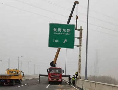 九江九江悬臂式交通标志杆